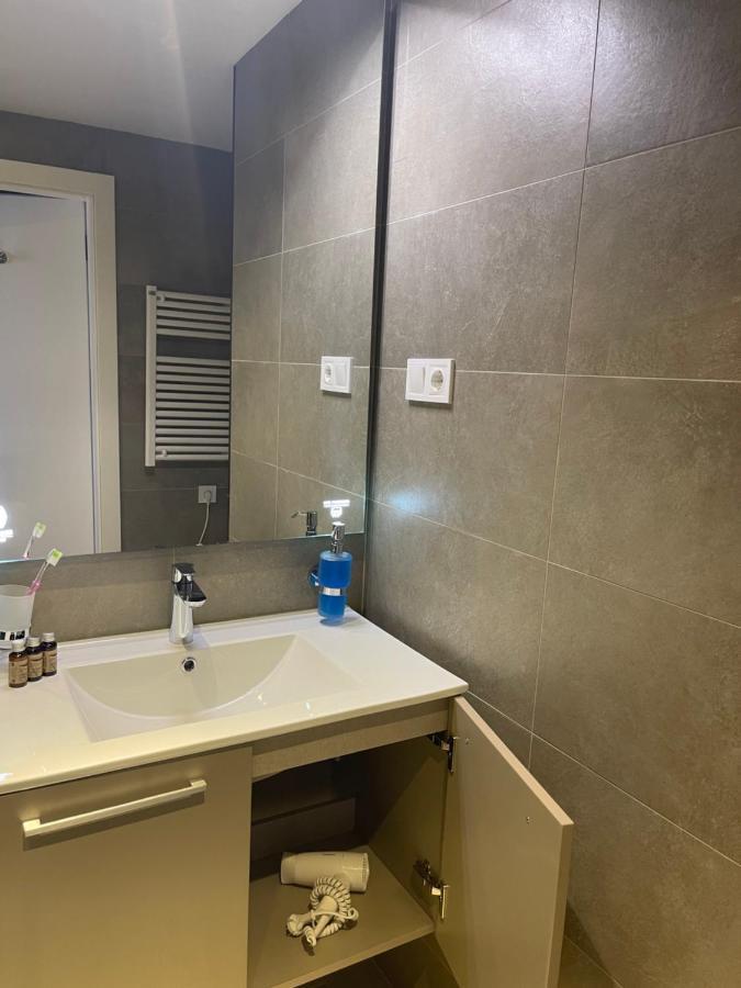 Apartment 16,26,27 Floors In Alliance Palace Batoemi Buitenkant foto