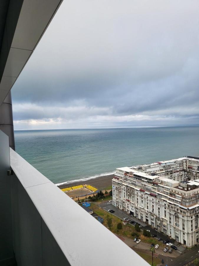Apartment 16,26,27 Floors In Alliance Palace Batoemi Buitenkant foto