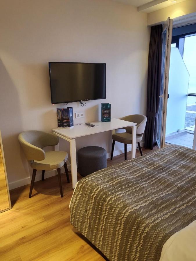 Apartment 16,26,27 Floors In Alliance Palace Batoemi Buitenkant foto