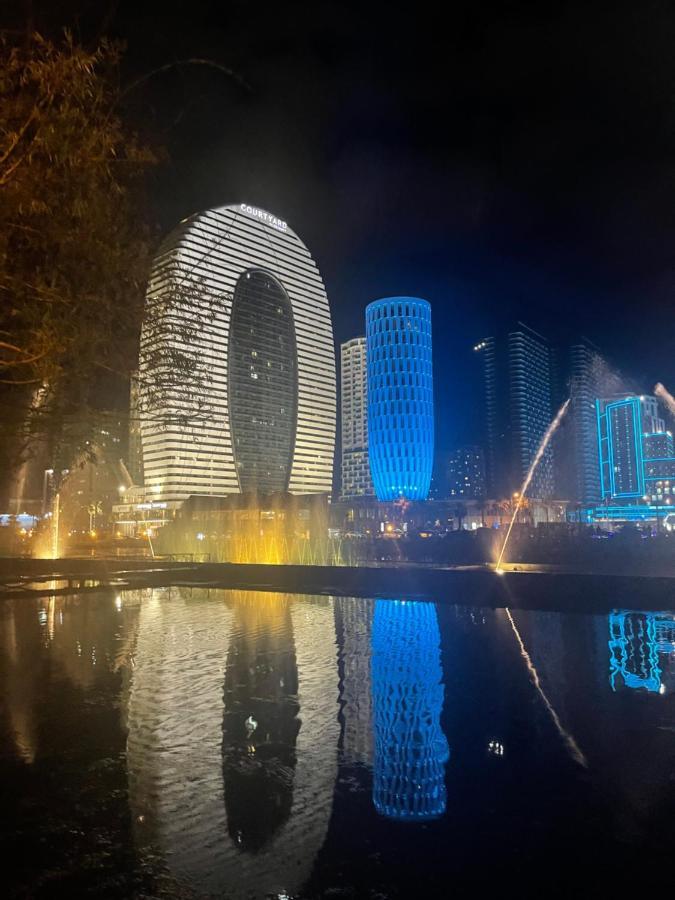 Apartment 16,26,27 Floors In Alliance Palace Batoemi Buitenkant foto