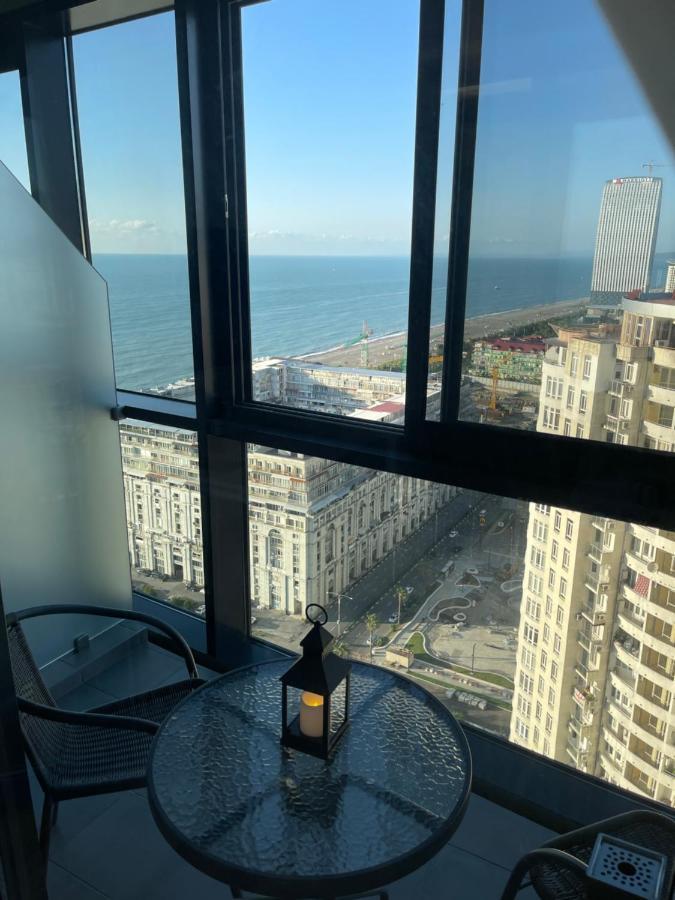 Apartment 16,26,27 Floors In Alliance Palace Batoemi Buitenkant foto