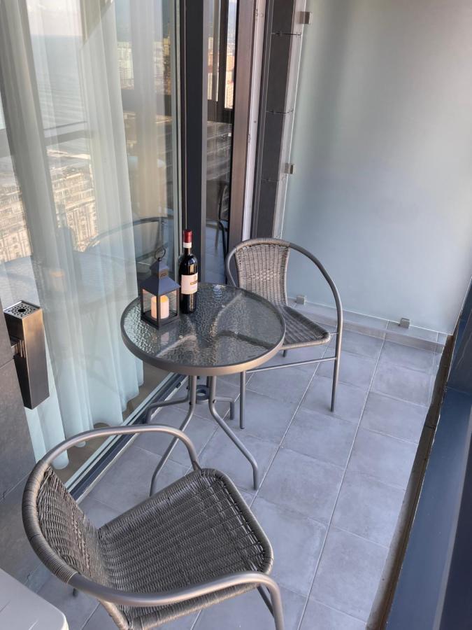 Apartment 16,26,27 Floors In Alliance Palace Batoemi Buitenkant foto