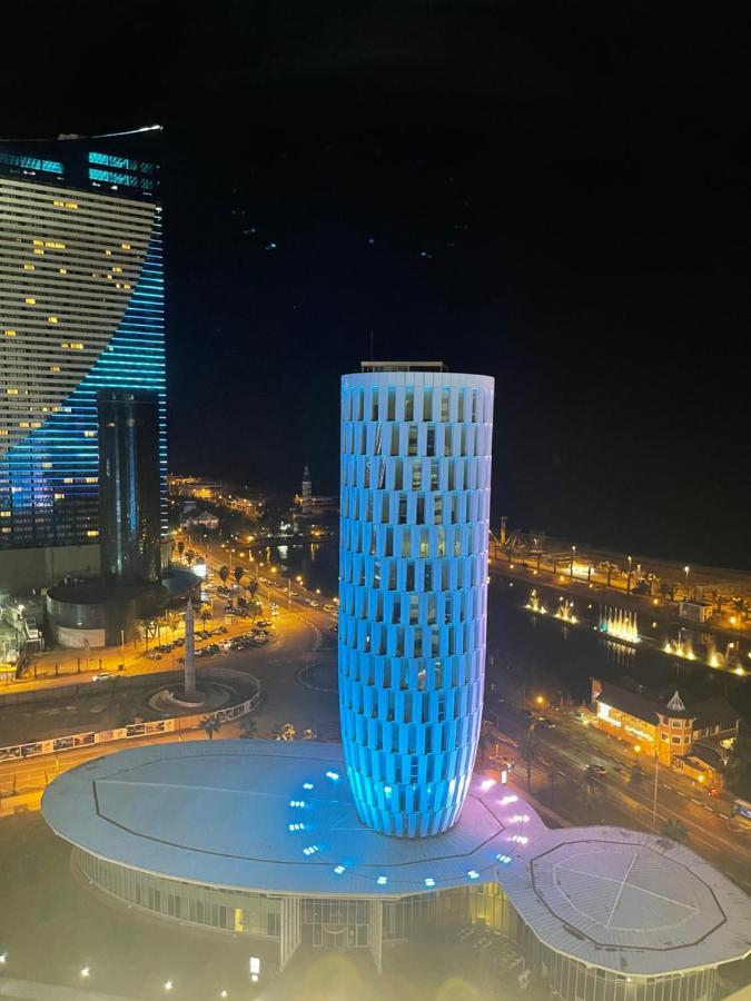 Apartment 16,26,27 Floors In Alliance Palace Batoemi Buitenkant foto
